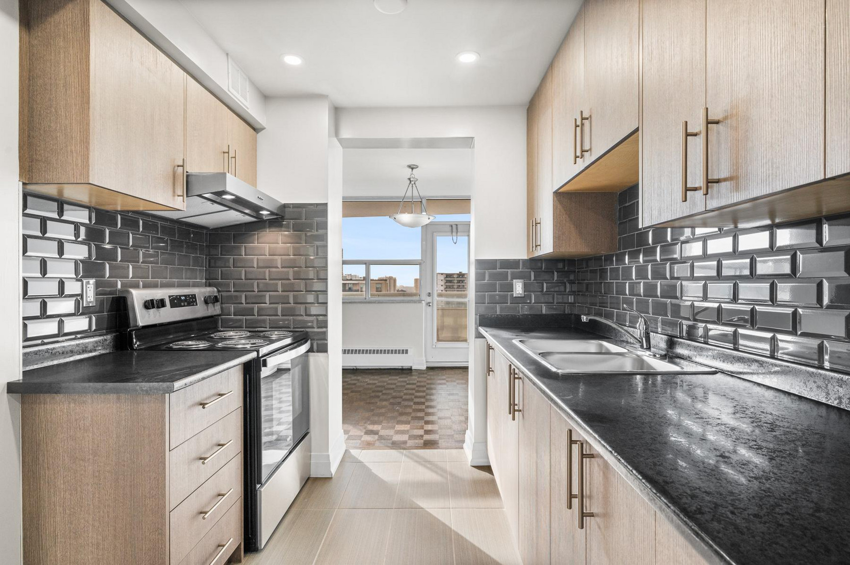 35 Esterbrooke Ave - Photo 19