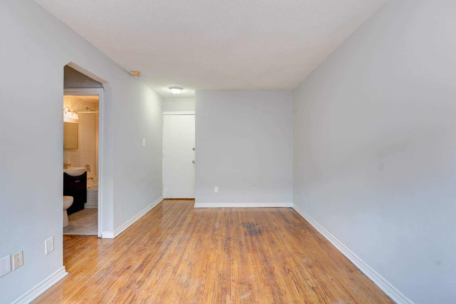 38-40 Lambton Avenue - Photo 14