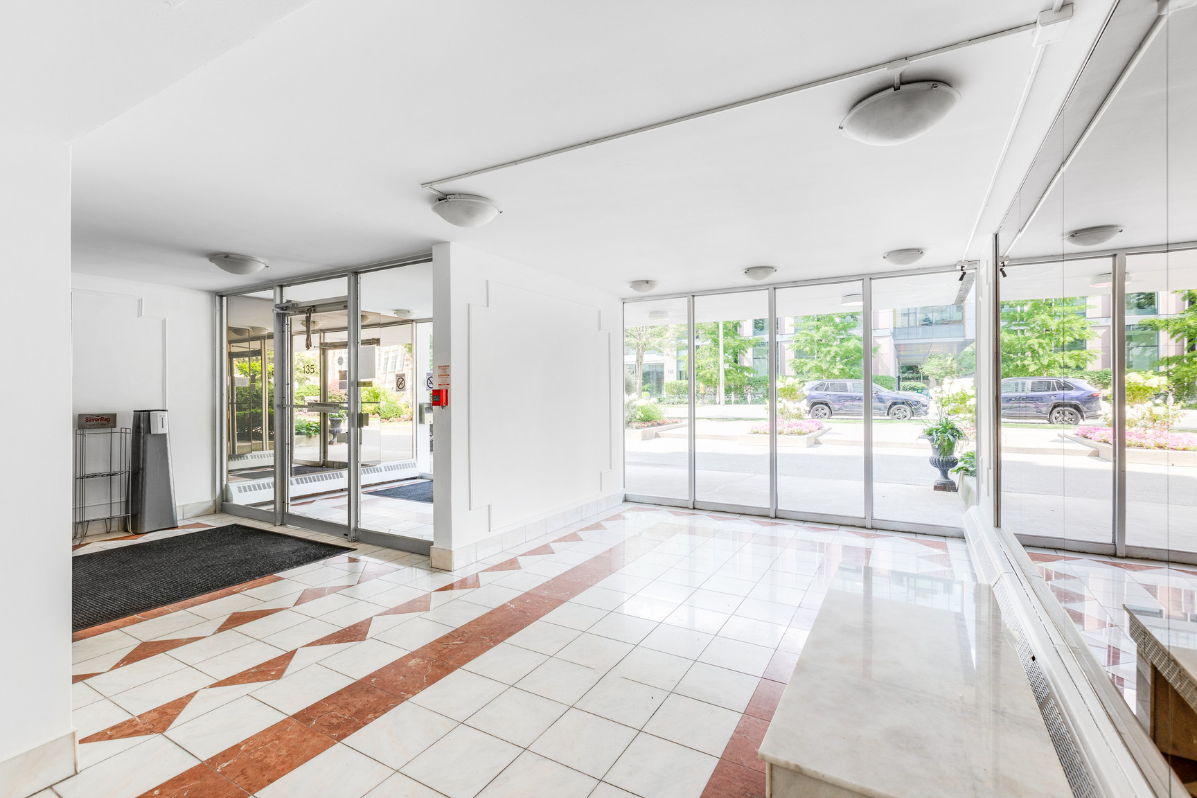 135 Isabella Street  - Photo 7