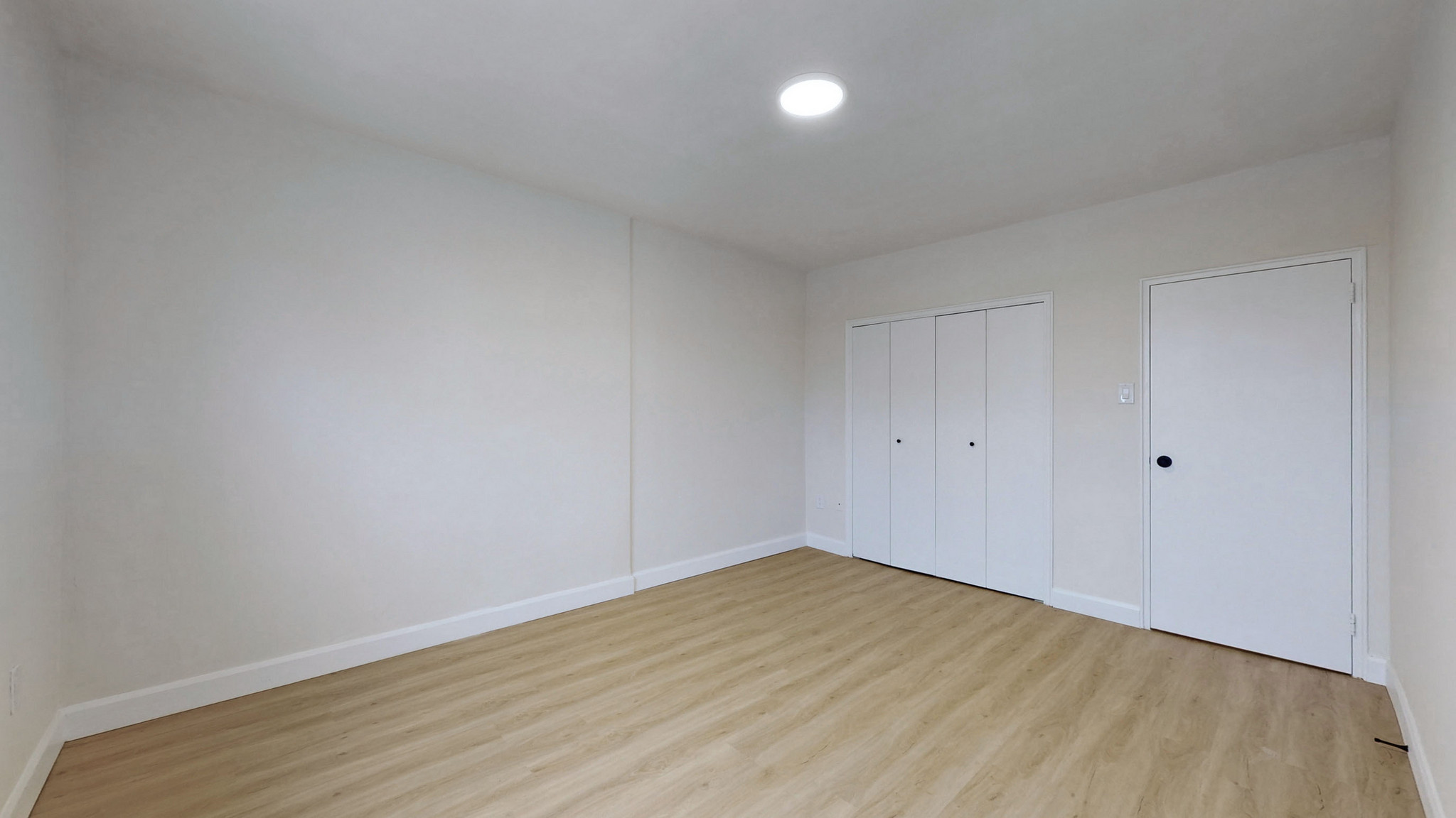 535 The East Mall - Photo 20