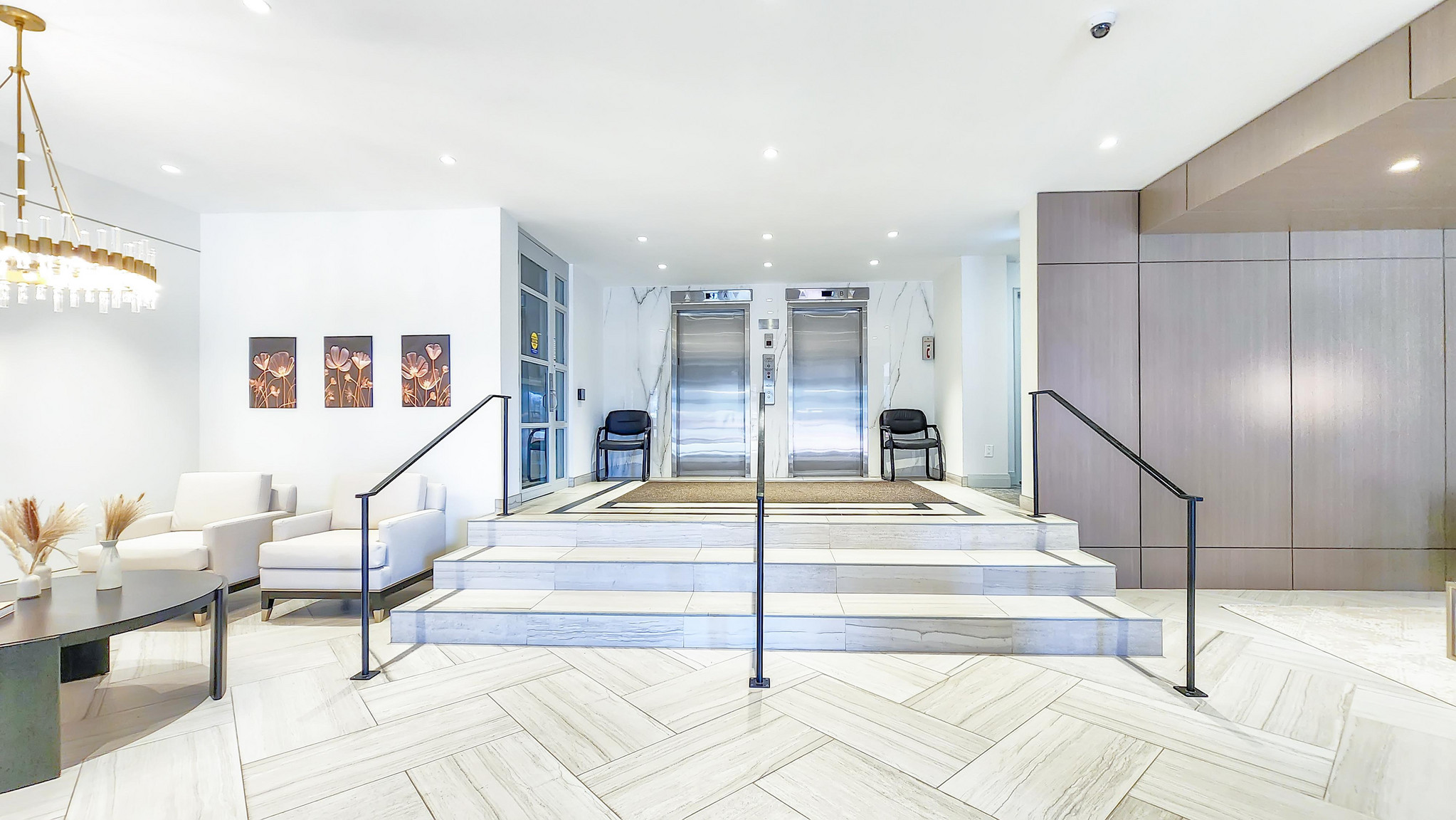2500 Bathurst Street  - Photo 32