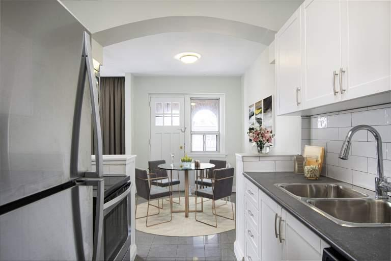 1650 Bathurst Street - Photo 2