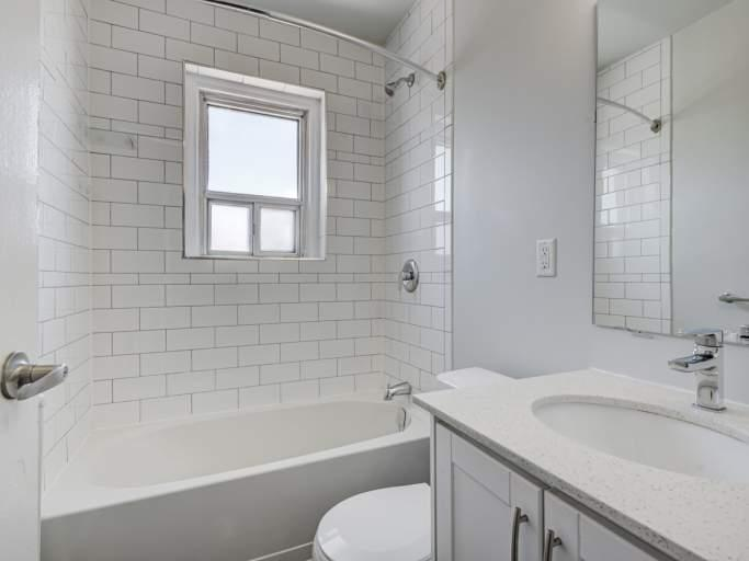 1650 Bathurst Street - Photo 10