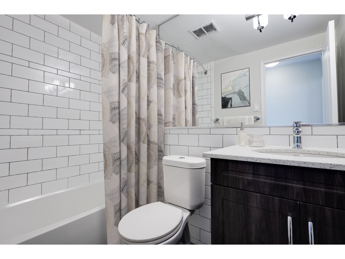 3575 Bathurst Street  - Photo 6