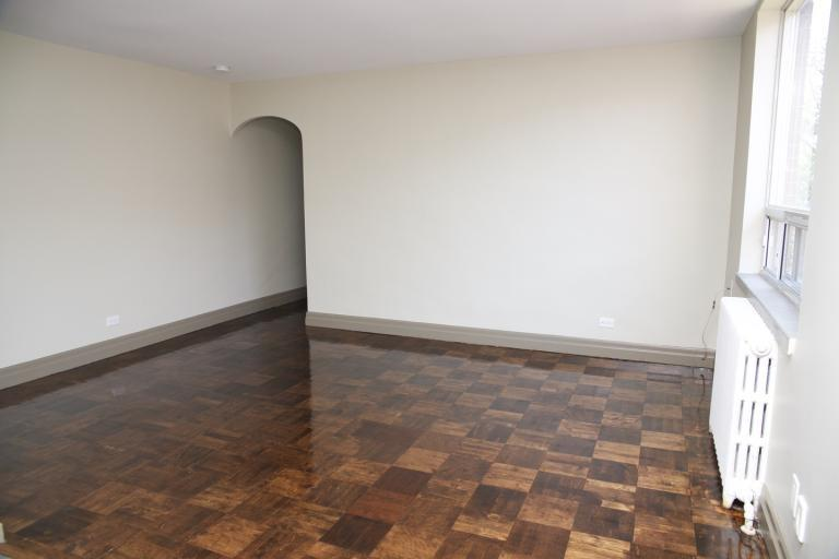1065 Eglinton Ave West - Photo 8