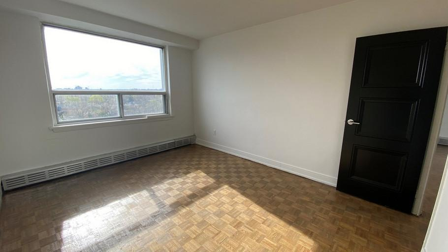 66 Spadina Road - Photo 8