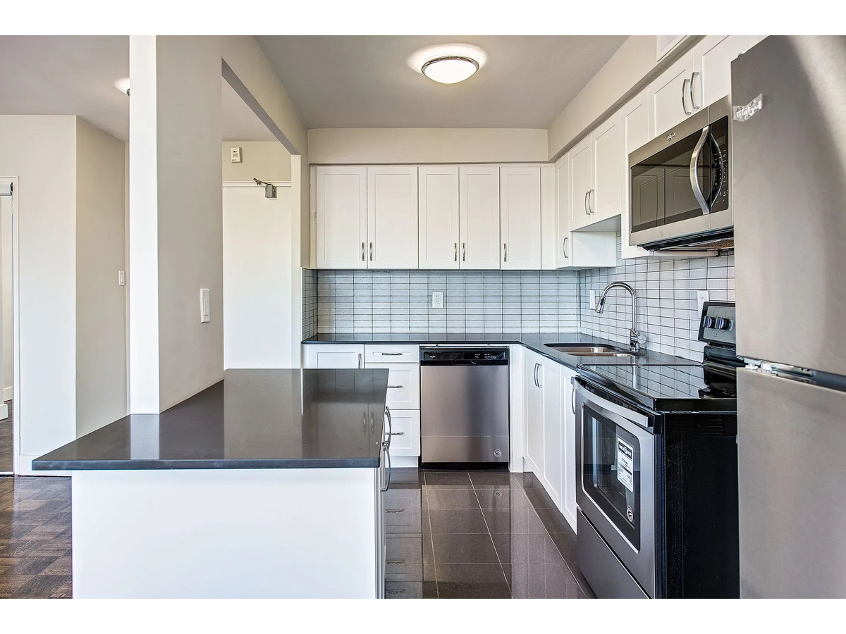 3311 Bathurst Street - Photo 3