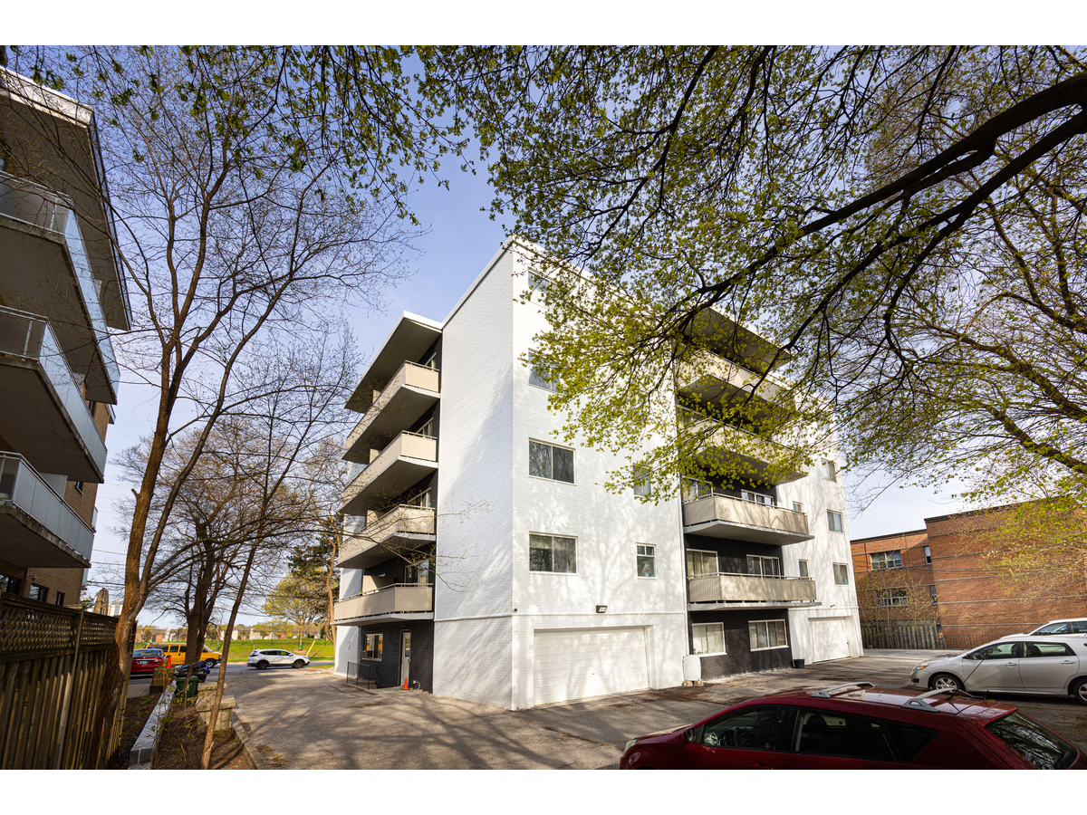 1903 Bayview Avenue - Photo 23