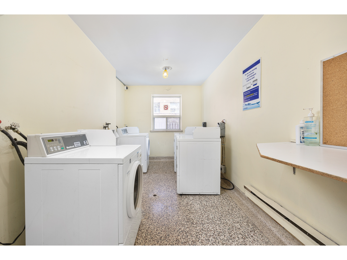 1903 Bayview Avenue - Photo 13