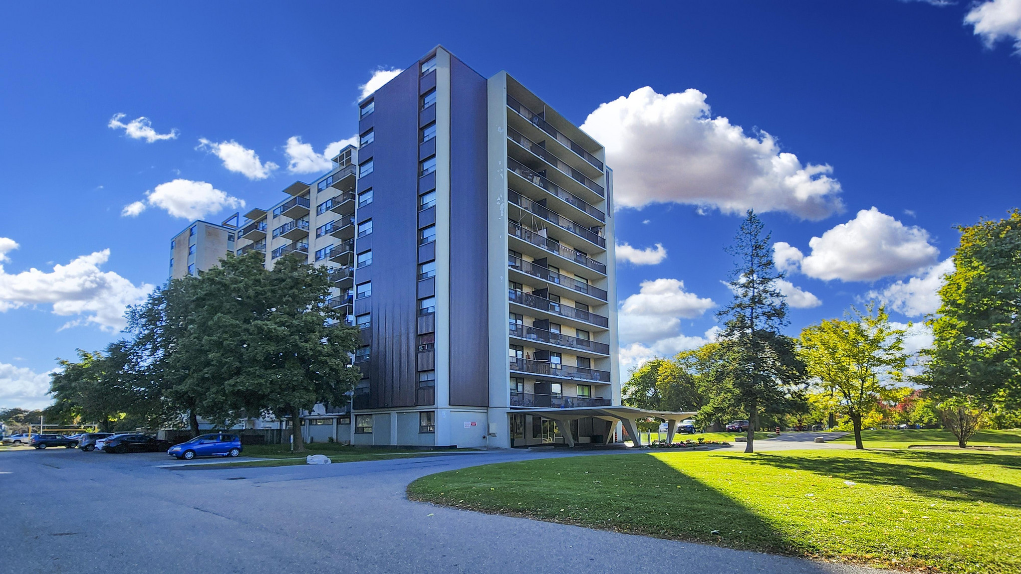 675 Martin Grove Road - Photo 34