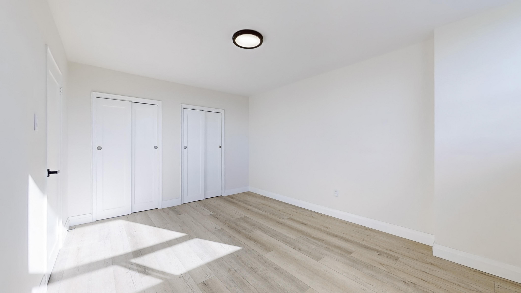 675 Martin Grove Road - Photo 10