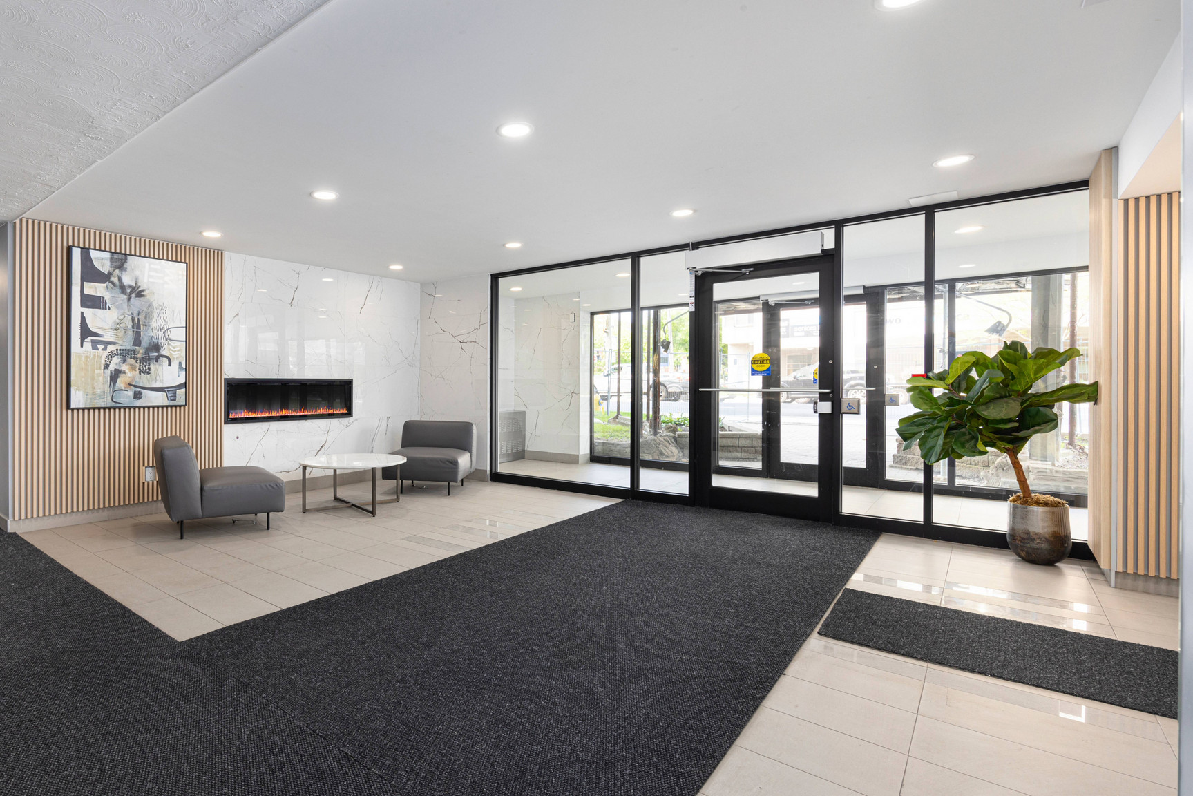 3575 Bathurst Street  - Photo 8