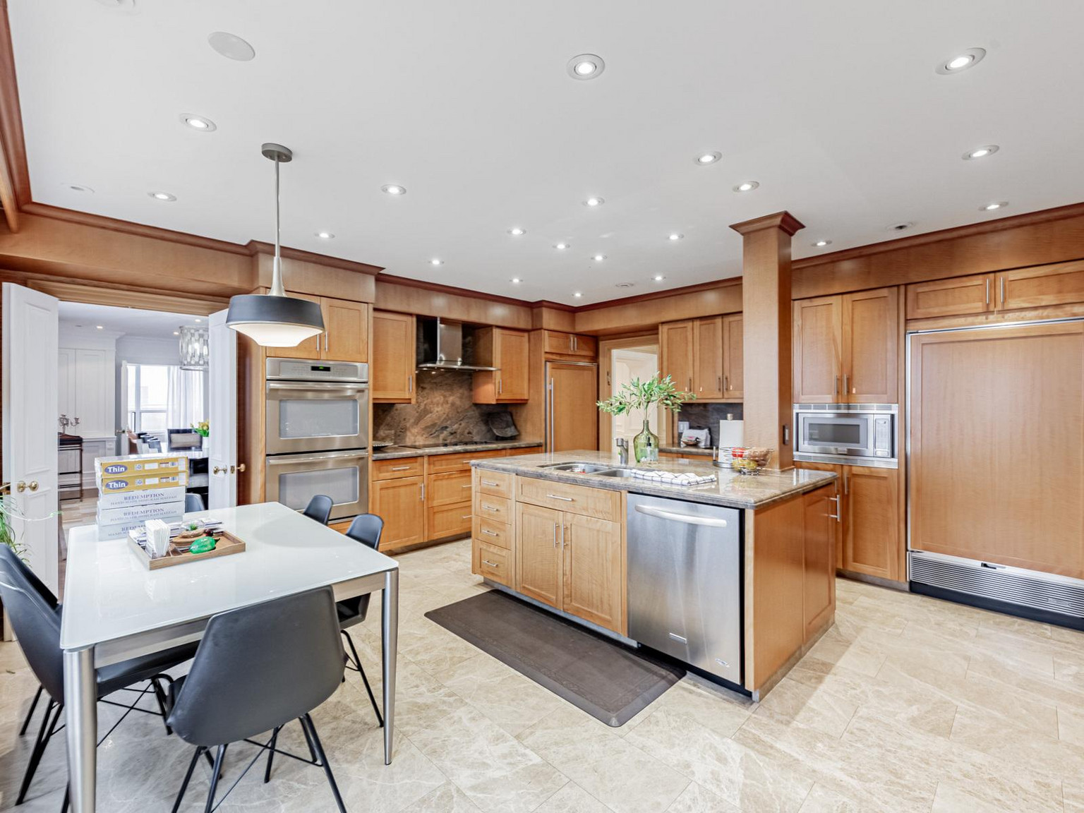 2500 Bathurst Street  - Photo 23