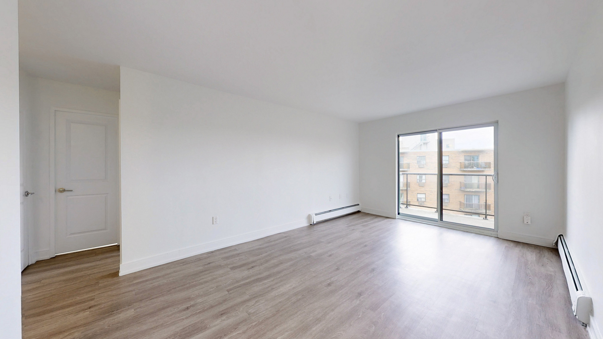  540 Proudfoot Lane - Beaverbrae Apartments - Photo 5