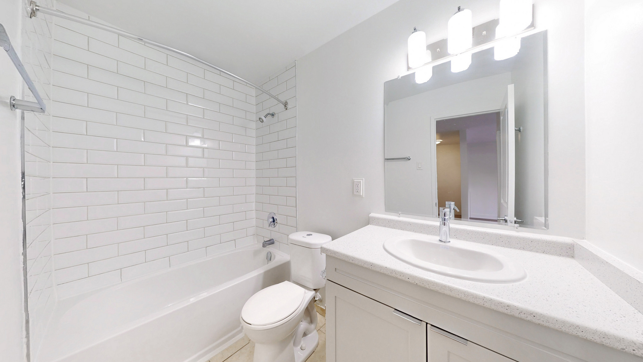  540 Proudfoot Lane - Beaverbrae Apartments - Photo 9