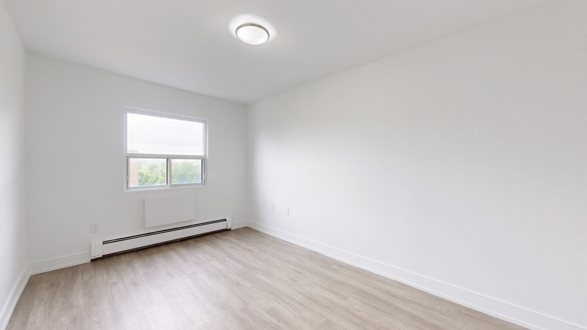  540 Proudfoot Lane - Beaverbrae Apartments - Photo 10