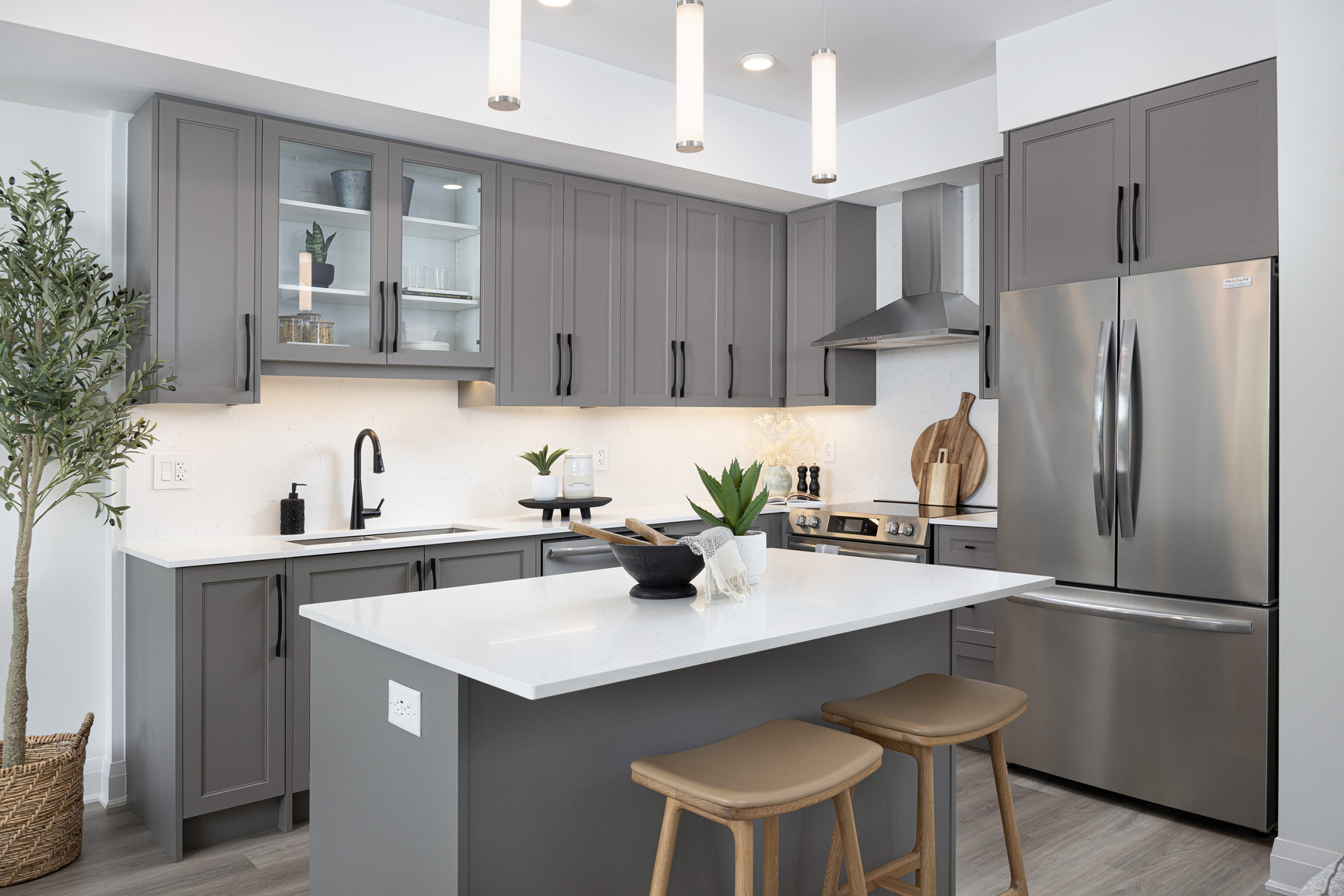 600 Brookdale Ave - Photo 3