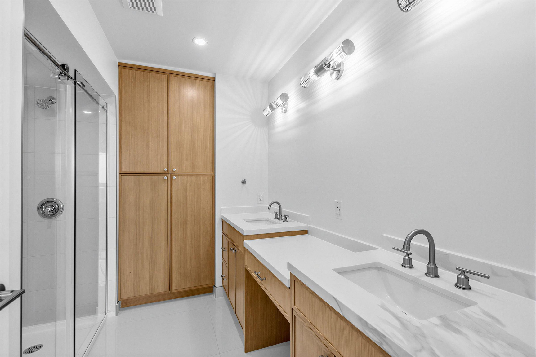 2500 Bathurst Street  - Photo 16