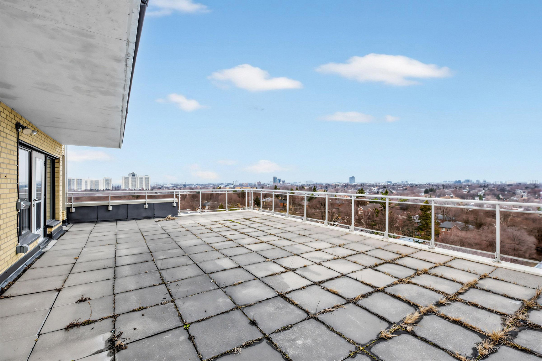 2500 Bathurst Street  - Photo 18