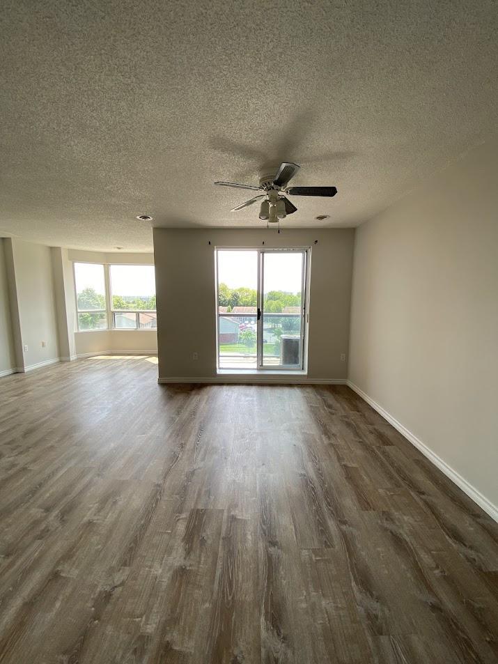 308-30 Chapman Court - Photo 10