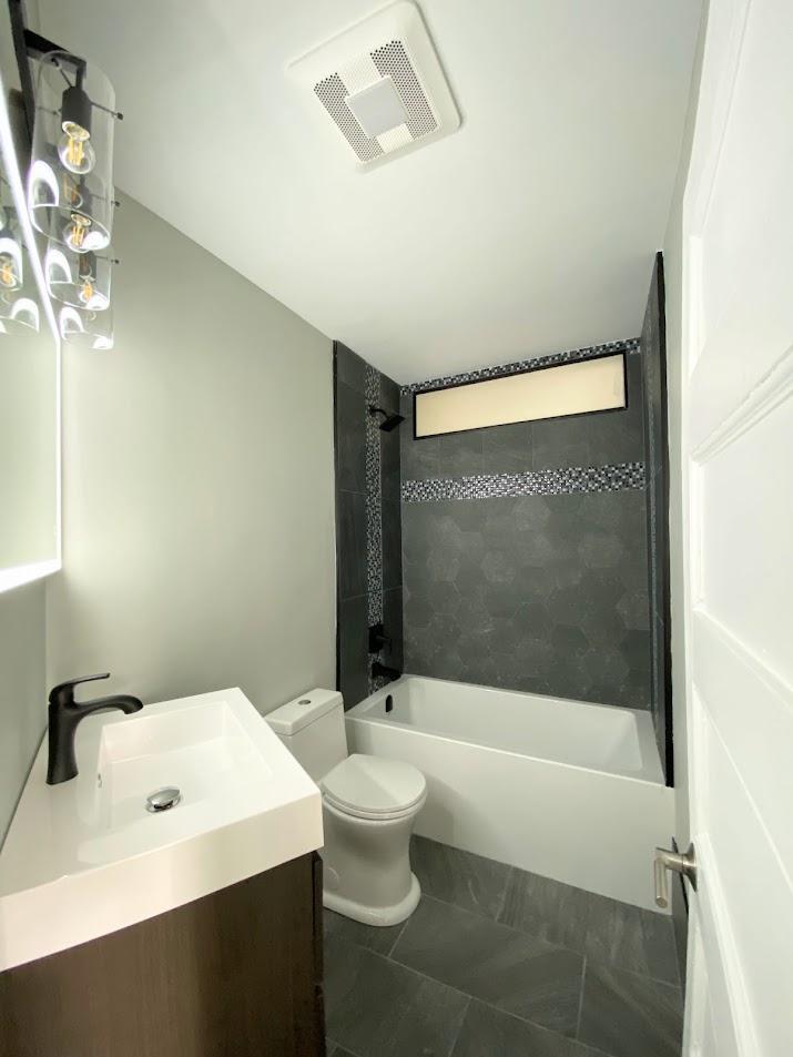 Main 203 Elmwood Avenue East - Photo 32