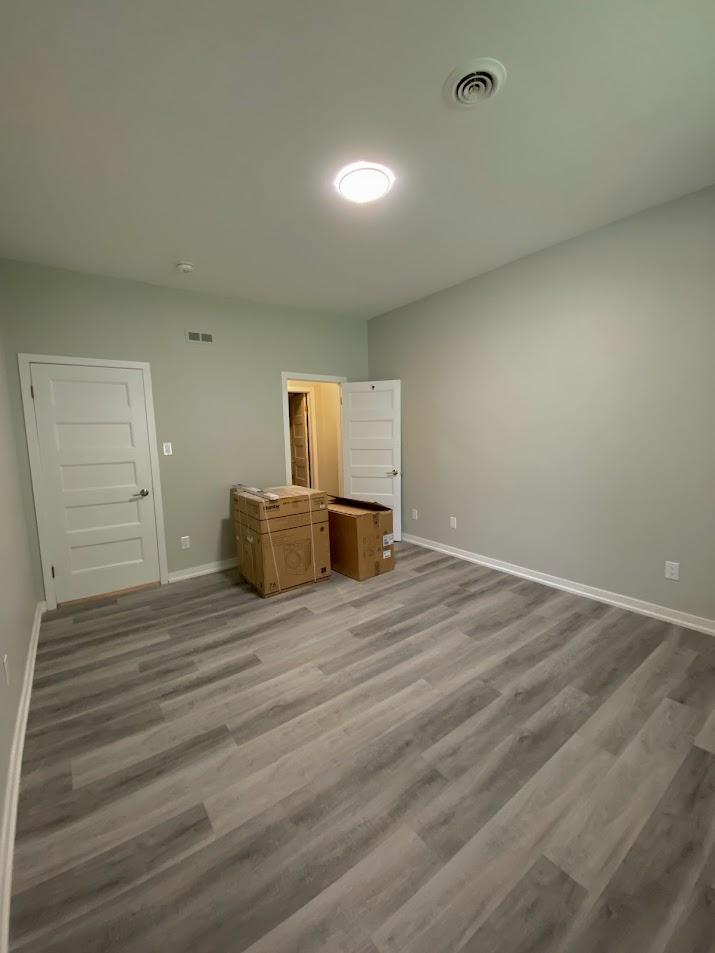 Main 203 Elmwood Avenue East - Photo 30