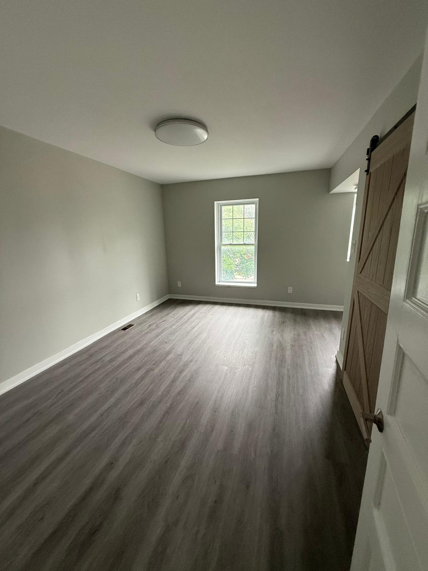Main 203 Elmwood Avenue East - Photo 20