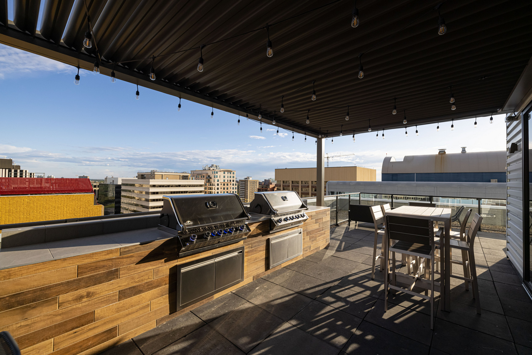 CAPITAL Apartments in Downtown Edmonton  - Photo 29