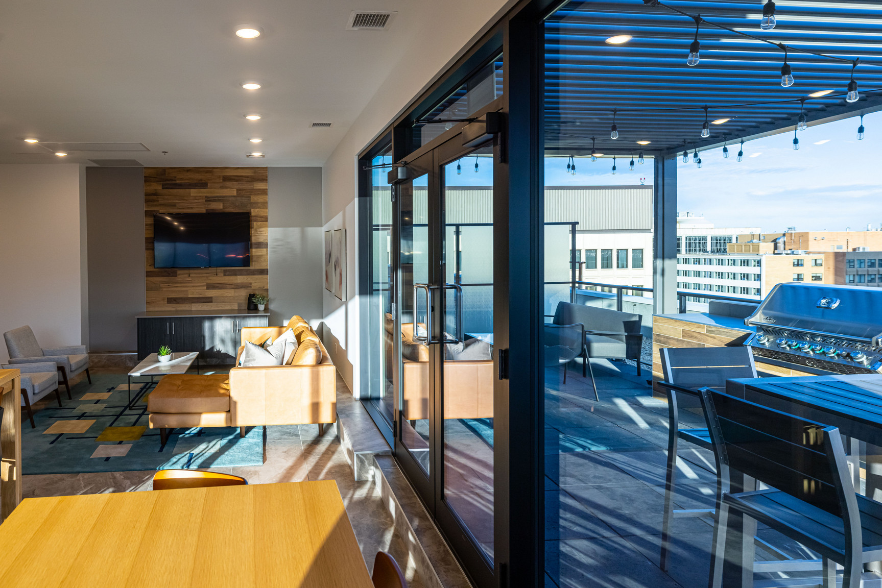 CAPITAL Apartments in Downtown Edmonton  - Photo 27