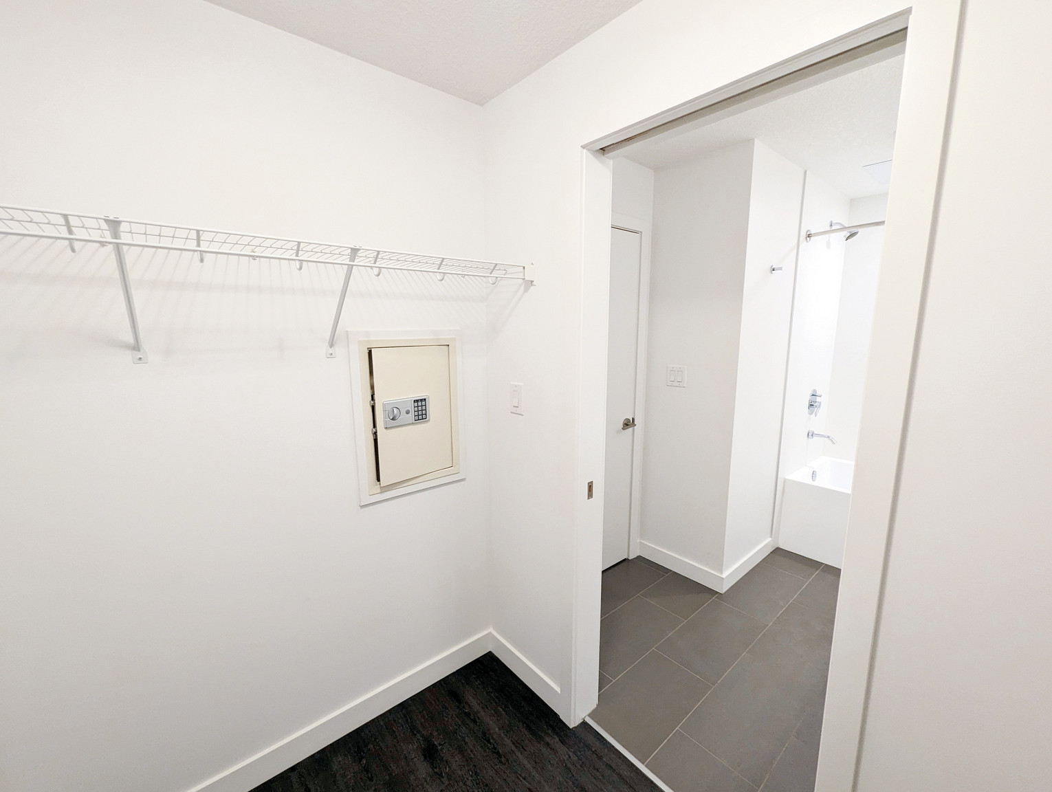 CAPITAL Apartments in Downtown Edmonton  - Photo 71