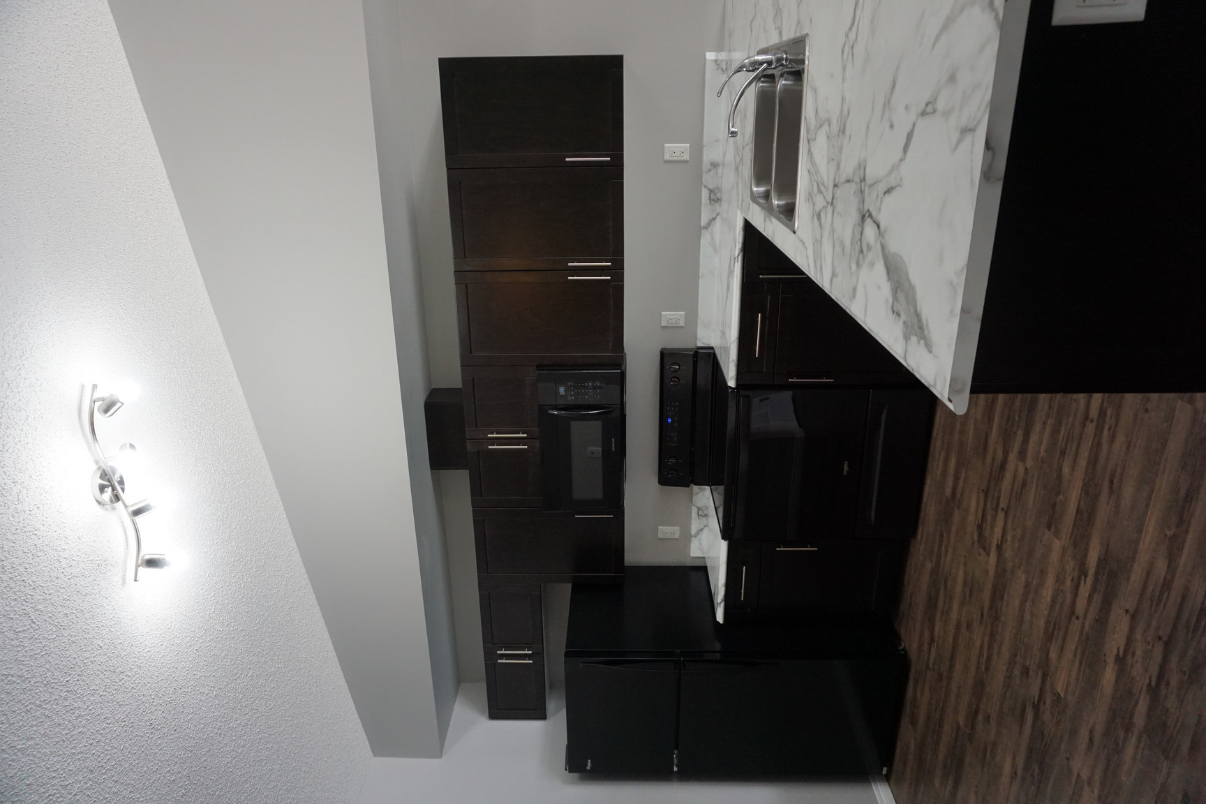 Carriage Homes/Apartments for Rent | West Edmonton - Photo 19