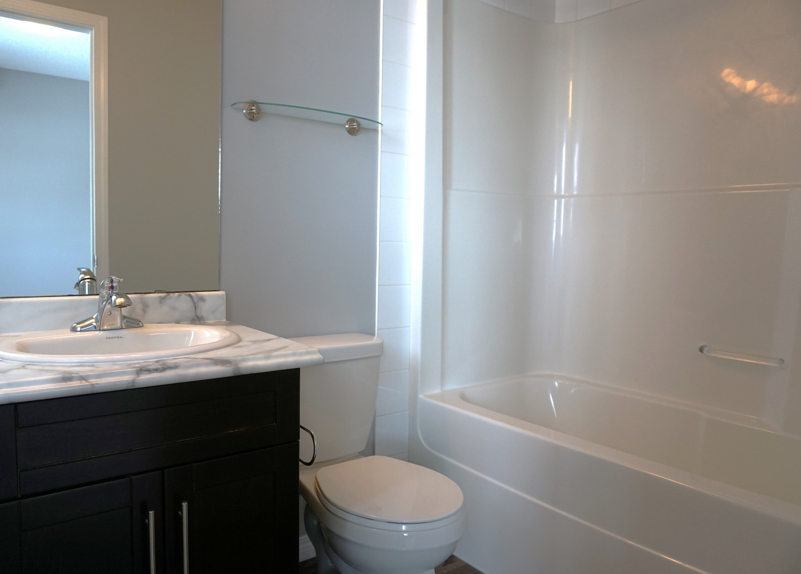 Carriage Homes/Apartments for Rent | West Edmonton - Photo 22