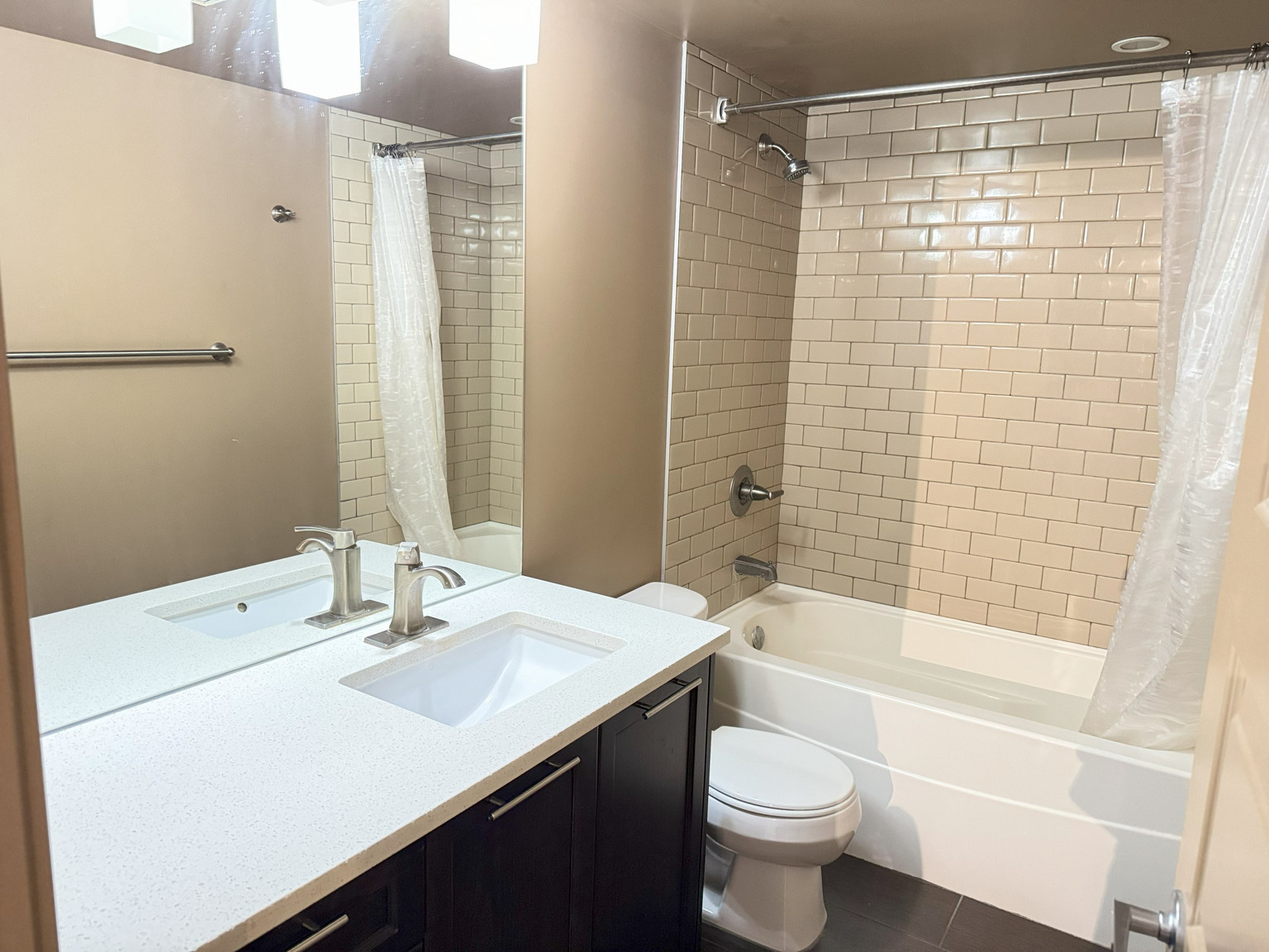 Mission Apartments  - Photo 7