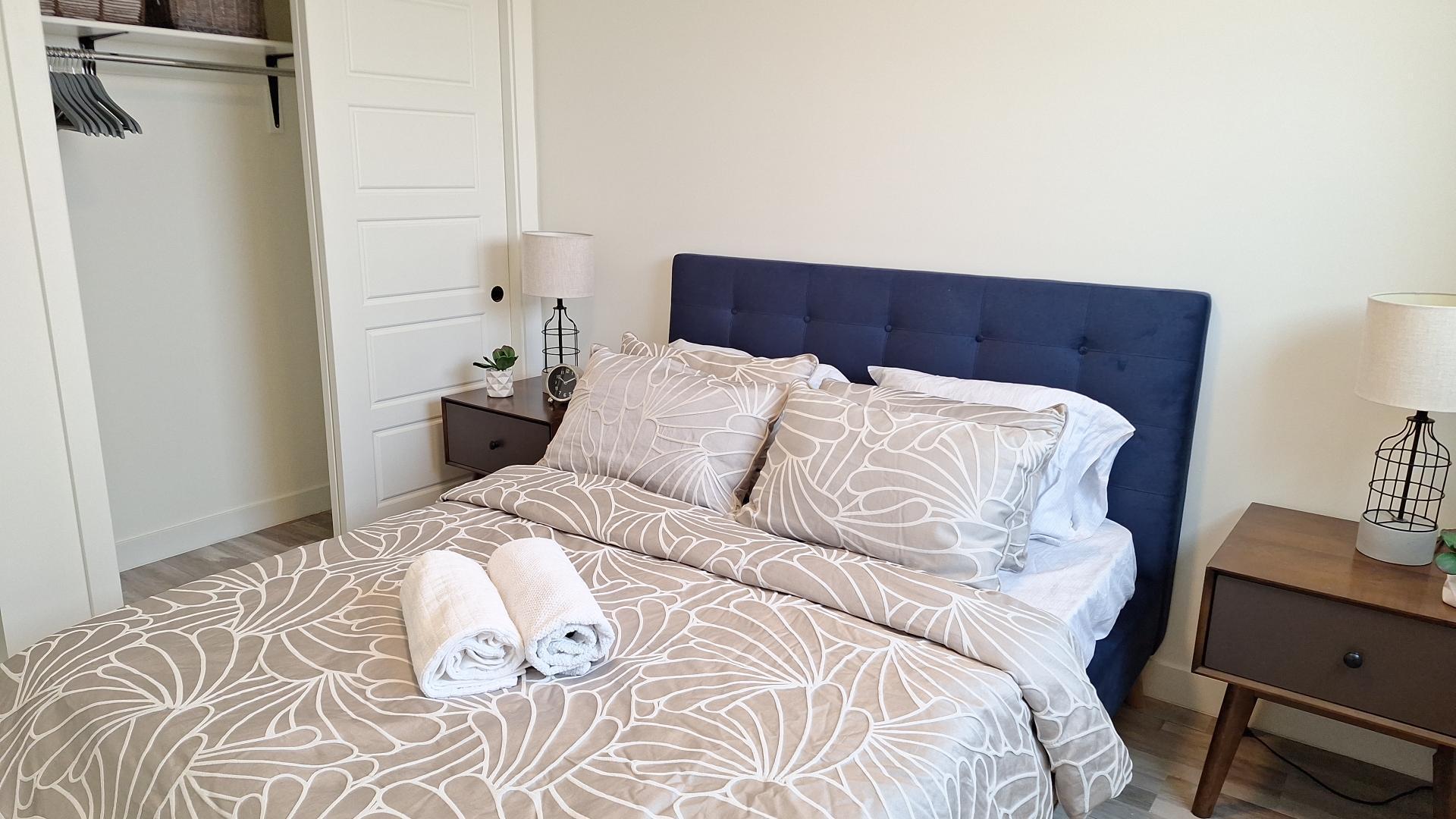 Rent 1800 Apartments in Mission Calgary.  - Photo 2
