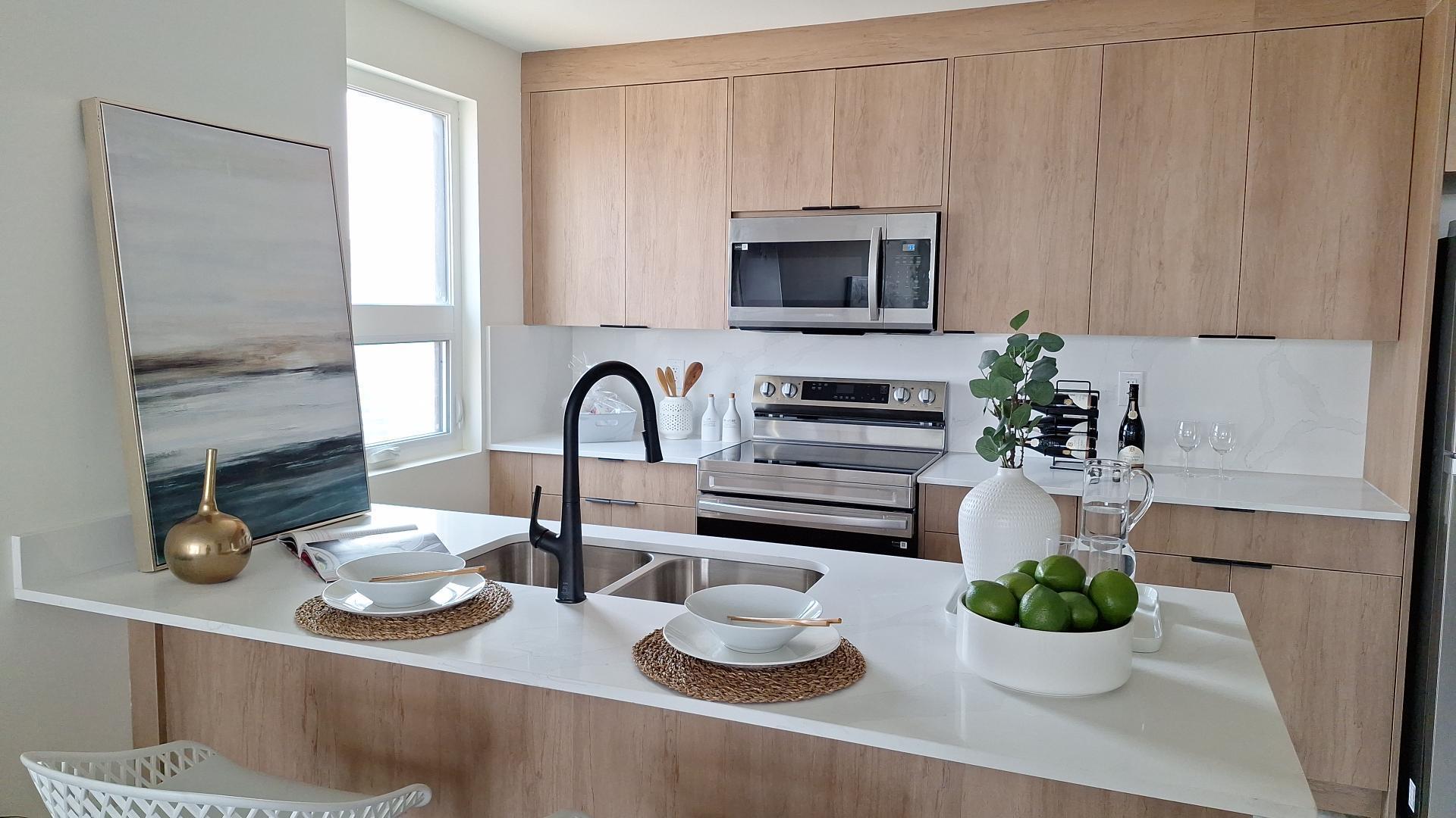 Rent 1800 Apartments in Mission Calgary.  - Photo 6