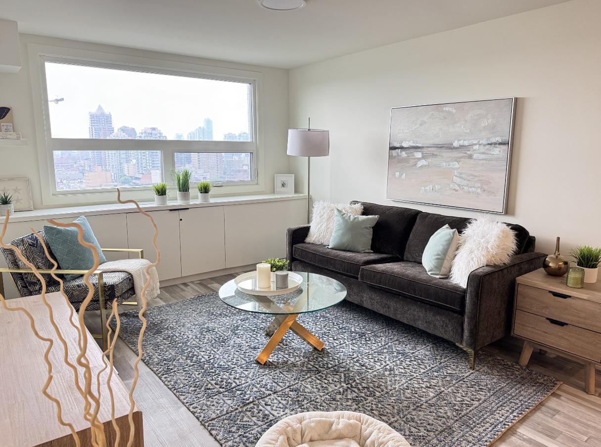Rent 1800 Apartments in Mission Calgary.  - Photo 31