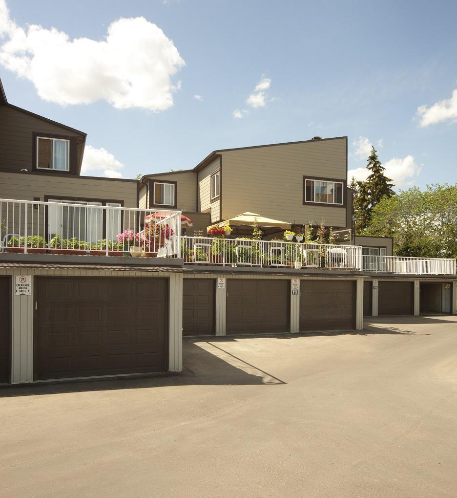 Hillcrest Place Townhomes | Parking Free | Water and Gar are Included | No Dog Allowed - Photo 10