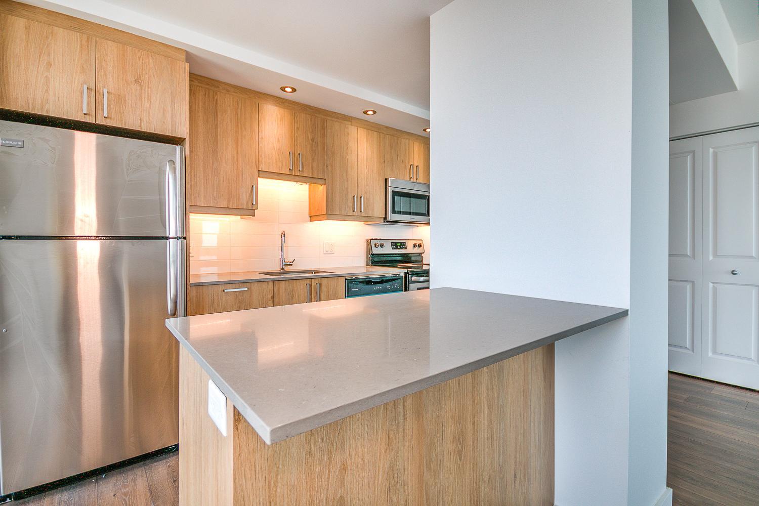 Vue Apartments - Photo 8