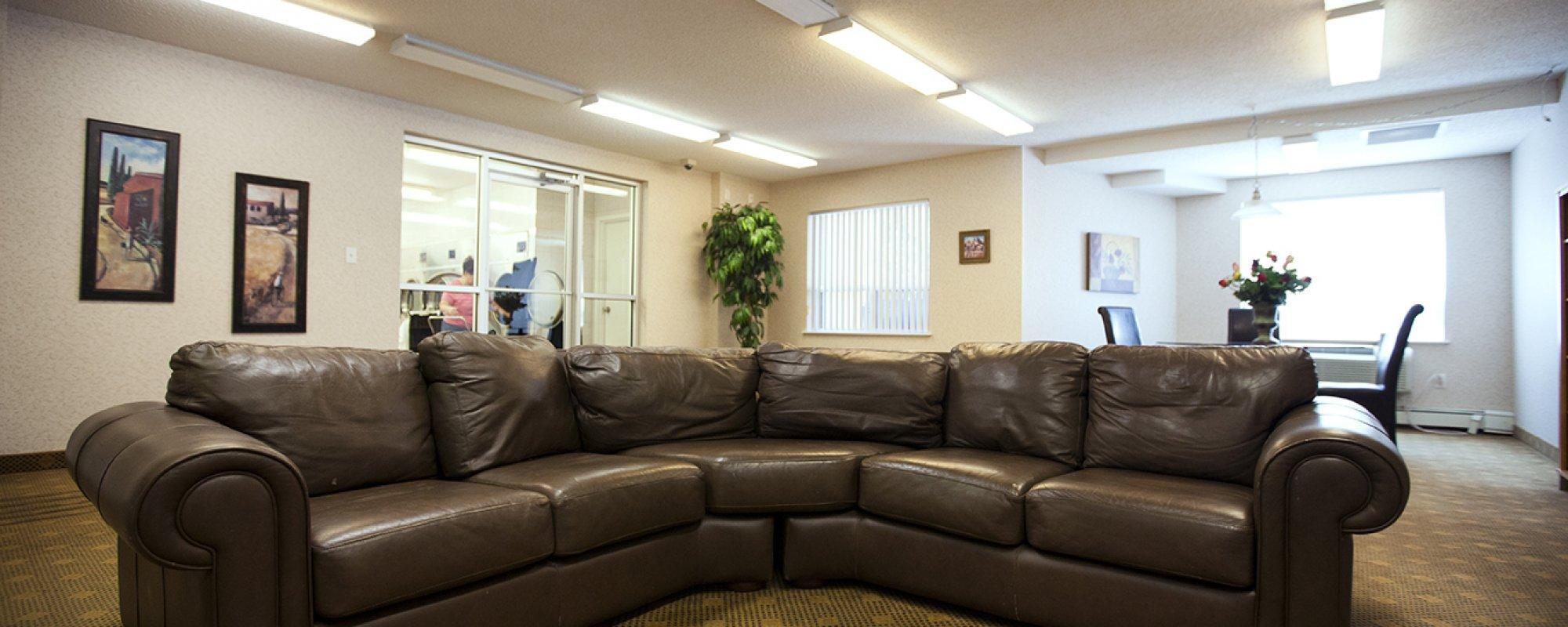 565 Proudfoot Place - Photo 142