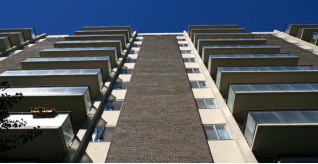 Regency Towers - Photo 2