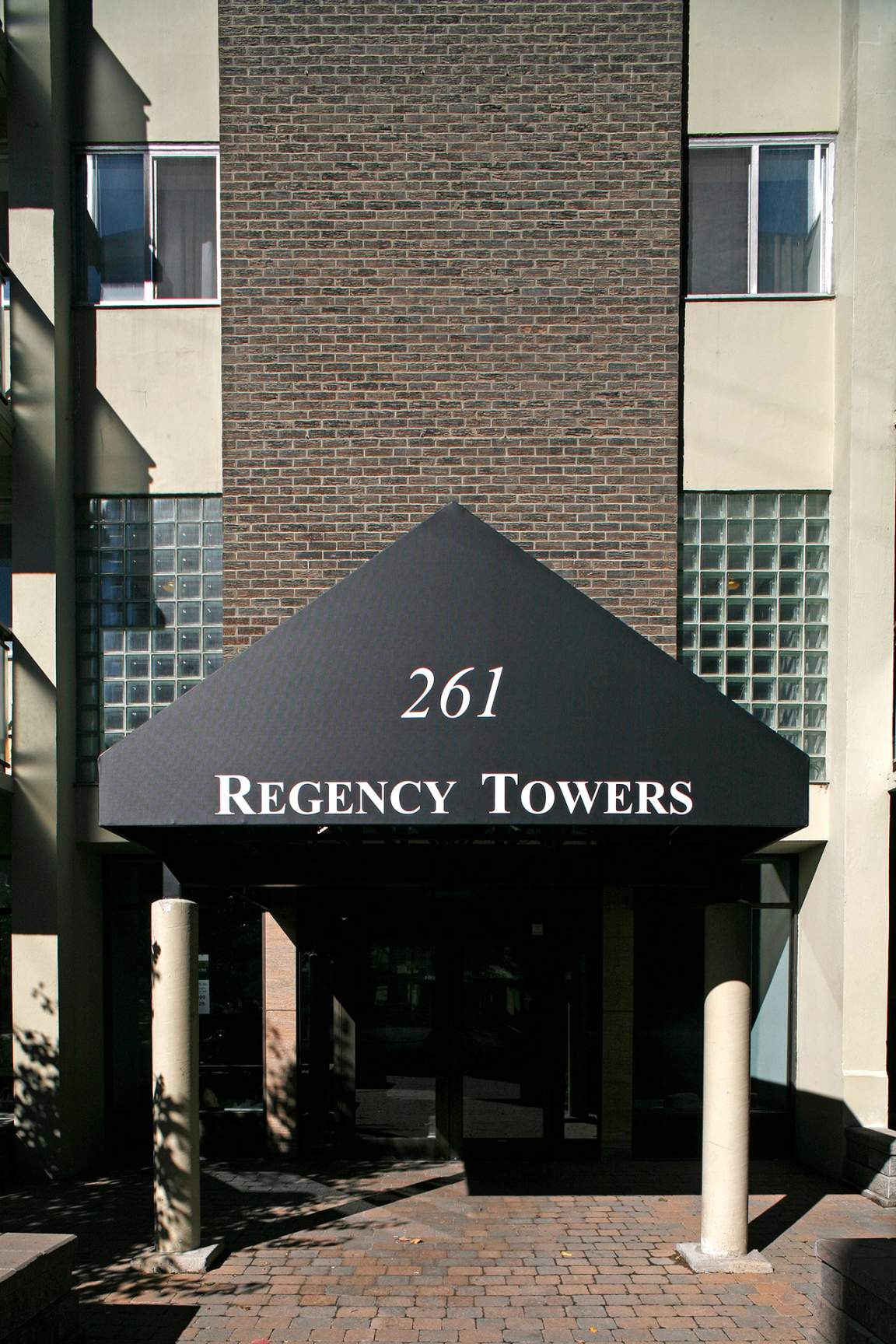 Regency Towers - Photo 4