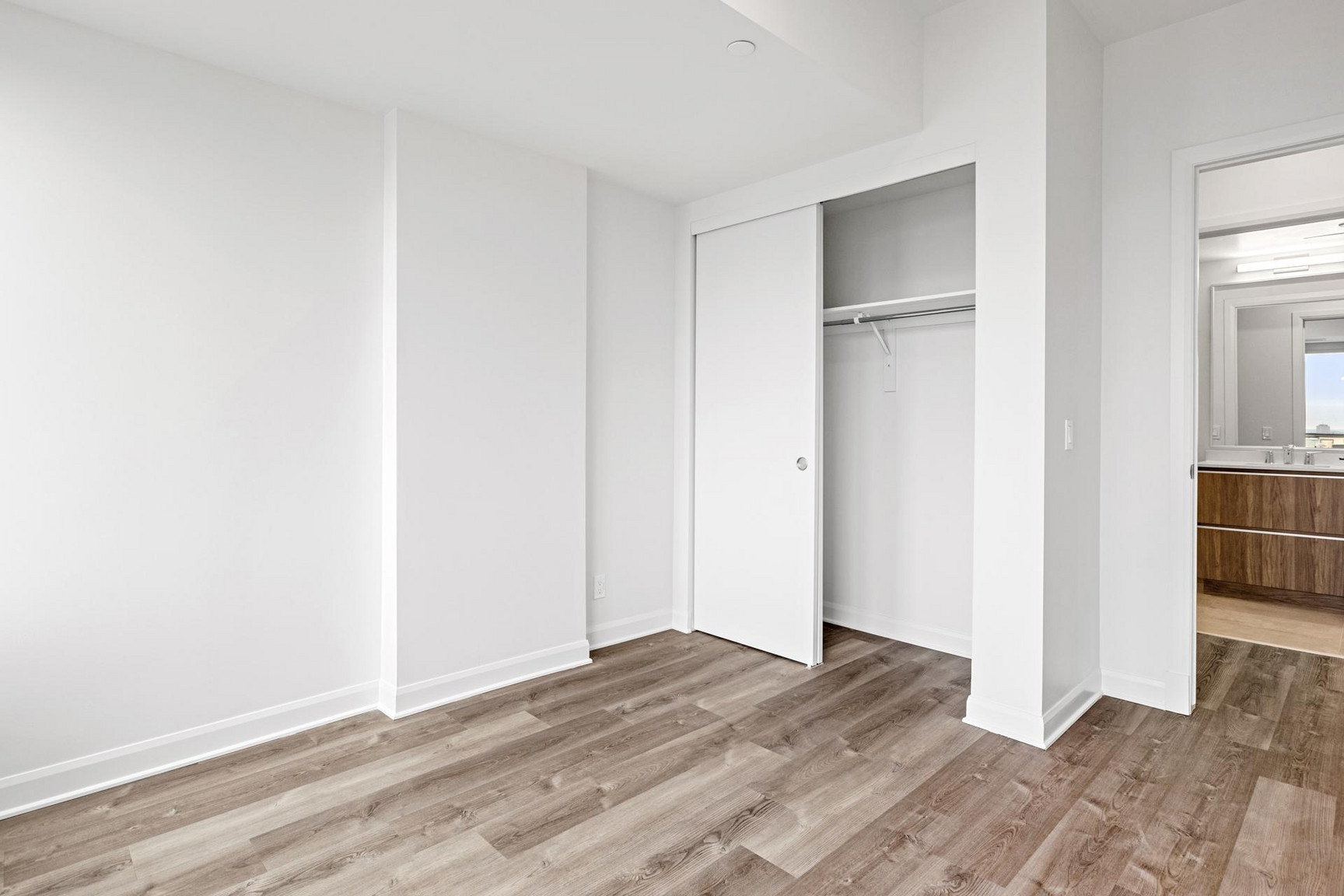 93 Norman - Photo 18