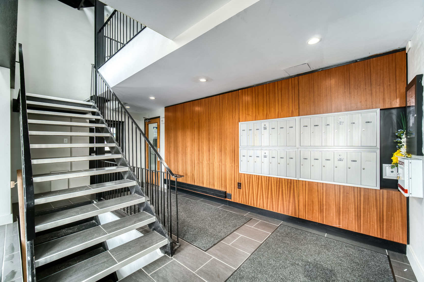 Oxford House - Photo 10