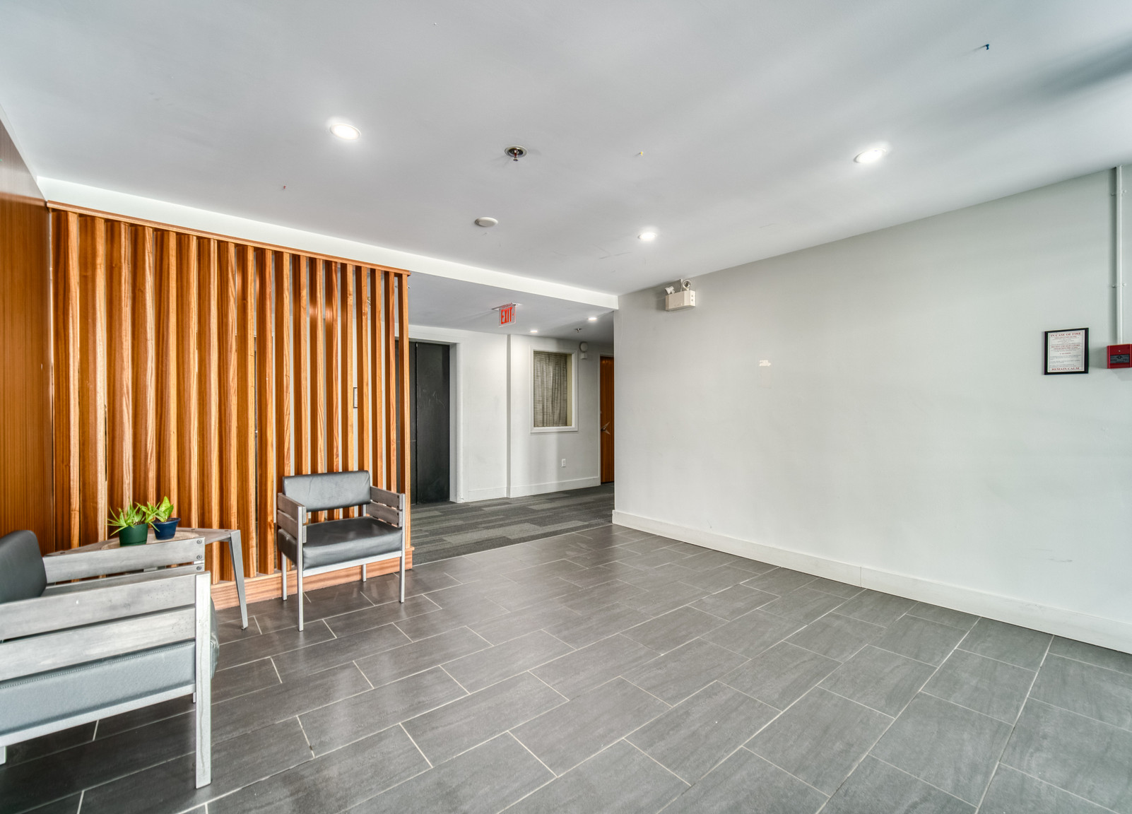 The Kingsford - Photo 7