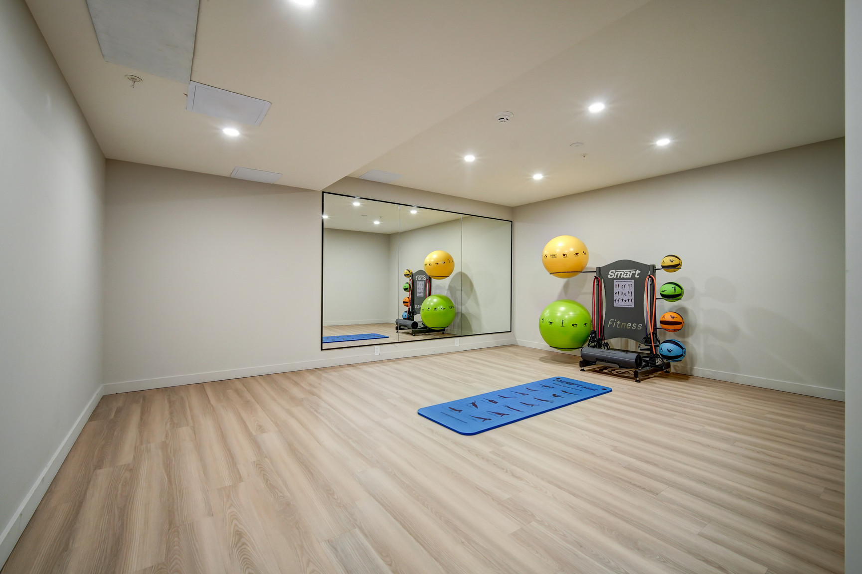 Koda Residences - Photo 23