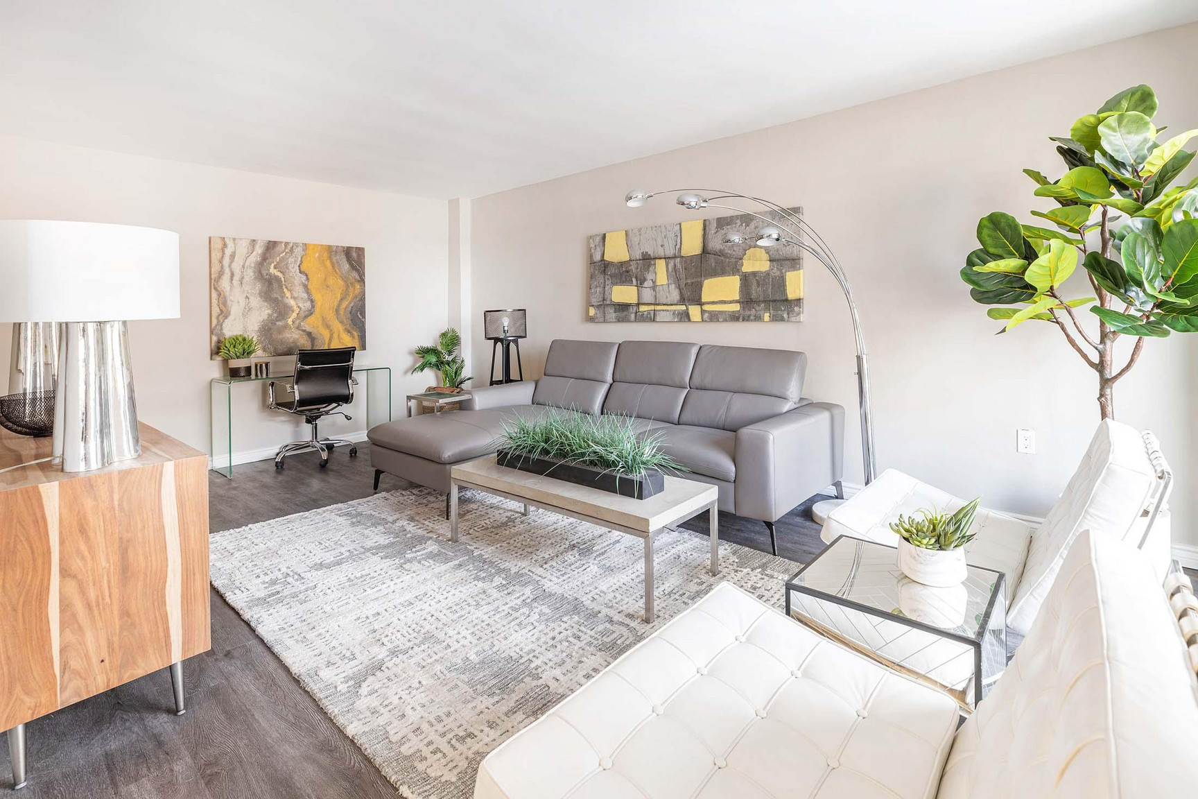 St. James Place III - Photo 21