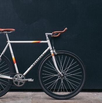 BIKE & PARCEL LOCKERS 