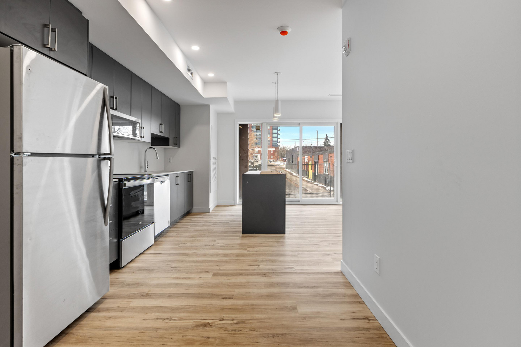 177 Armstrong - Photo 12