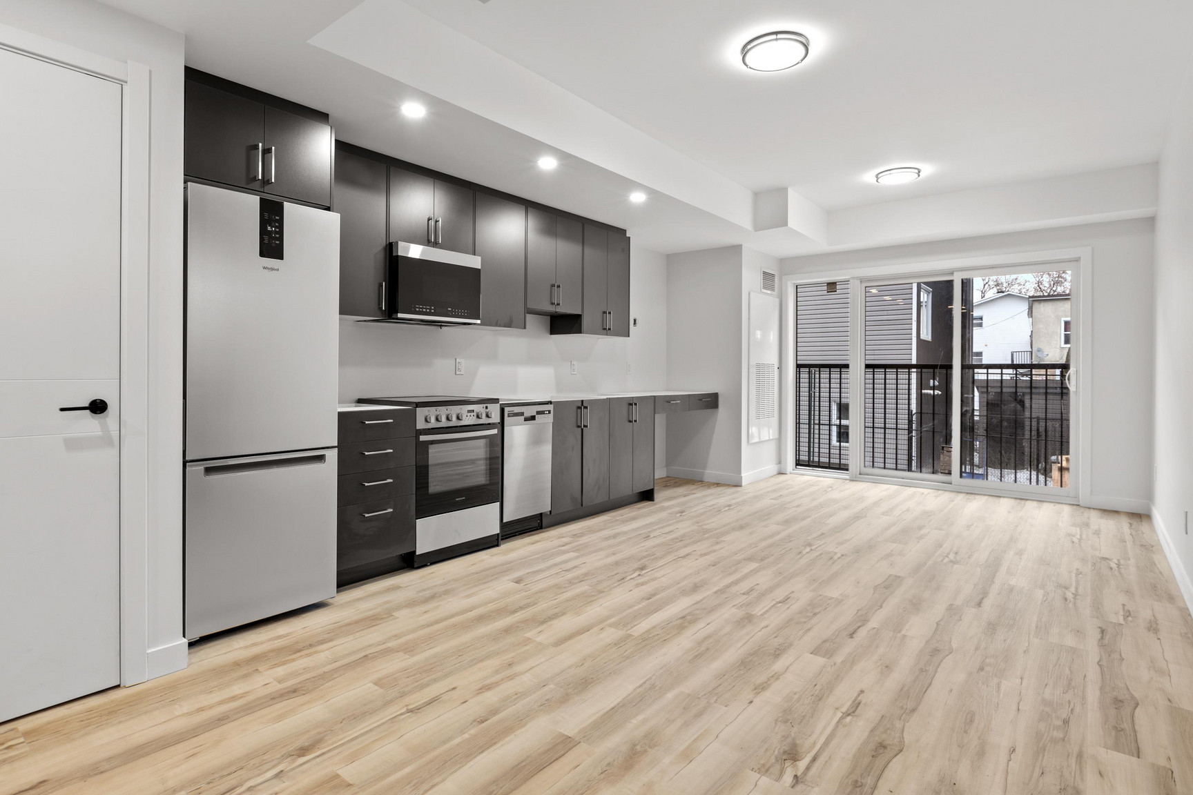 177 Armstrong - Photo 30