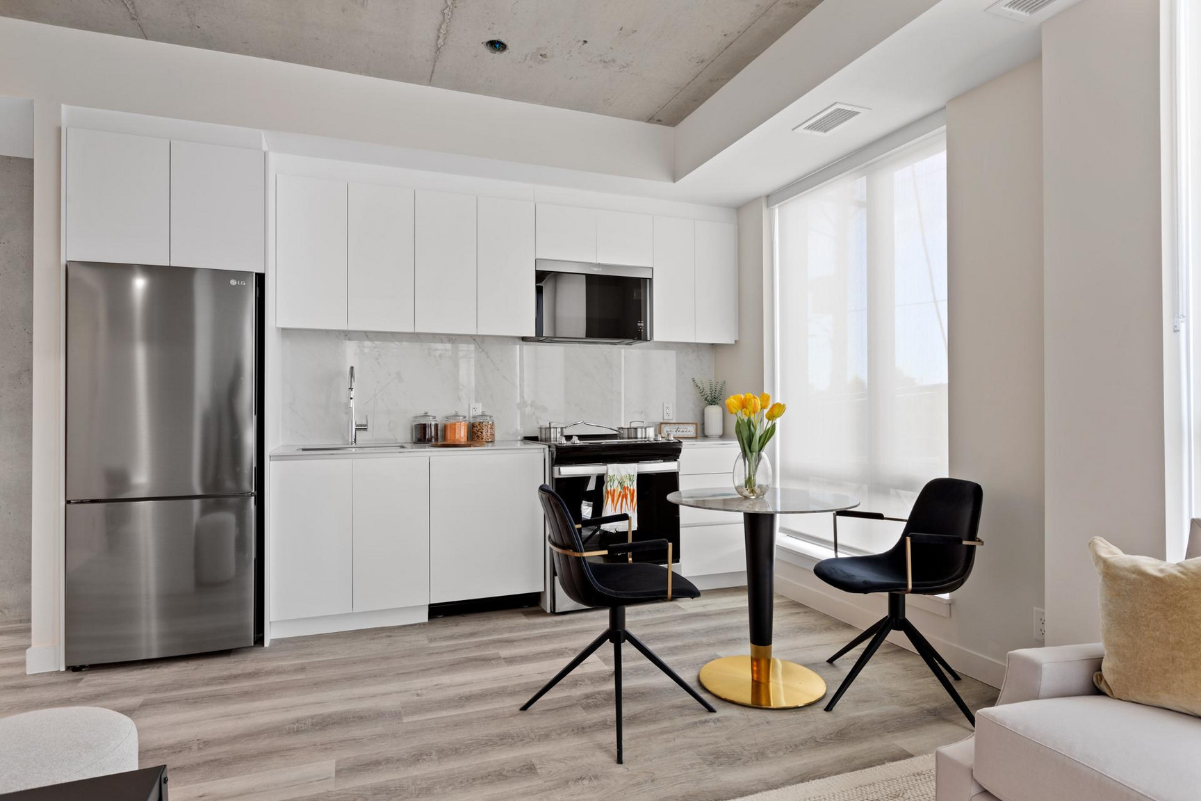 Gemini Tower Centrepointe - Photo 24